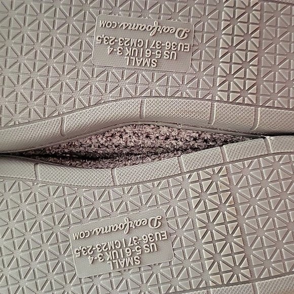 NWT Dearfoams Memory Foam Slippers - Picture 6 of 7